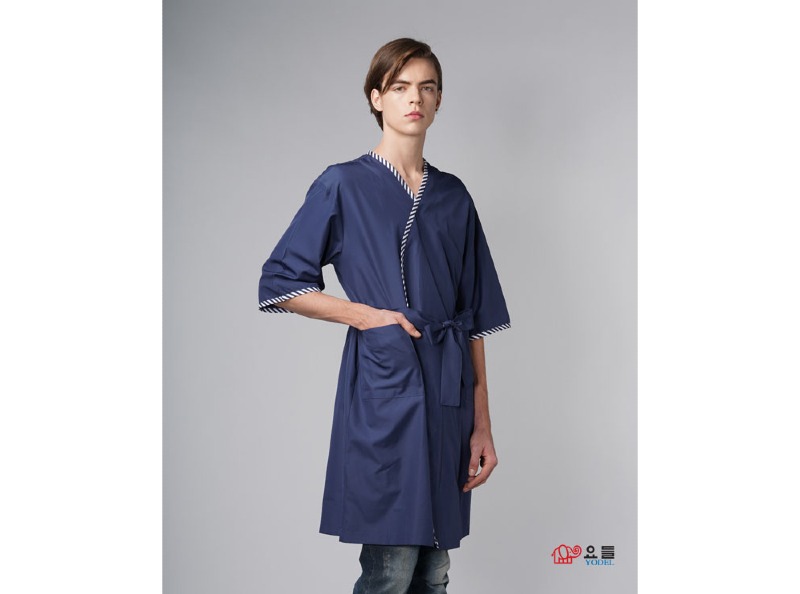 BB010 - 턴포인트가운(블루)_상품페이지_2.jpg