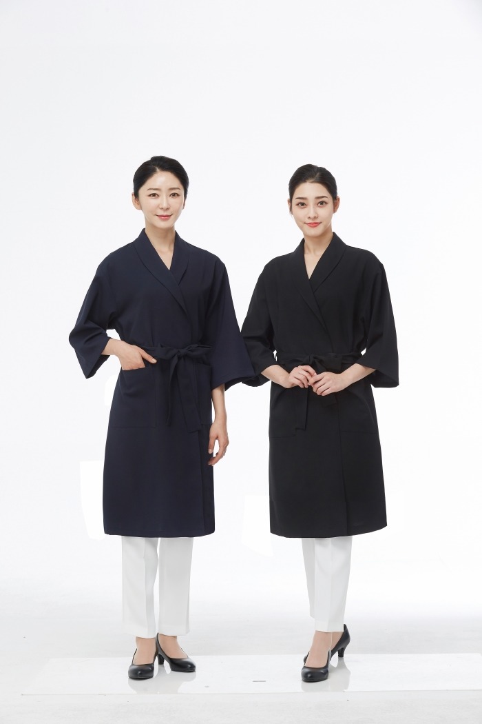 트렌치 스타일 가운-1.jpg