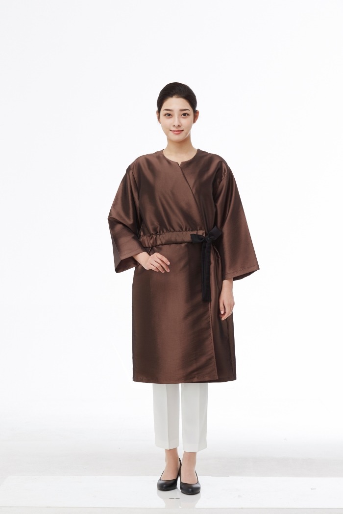 라인 헤라 가운-2.jpg
