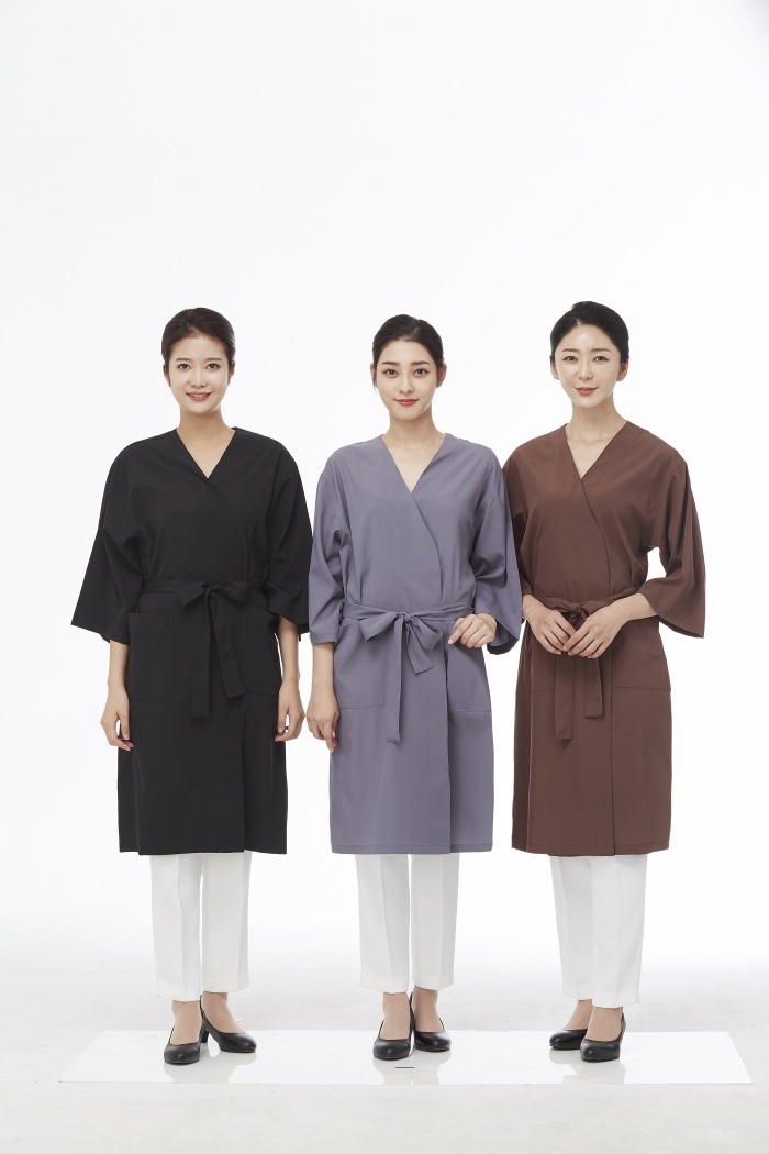 포시즌 엠보 가운-1.jpg