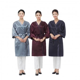 라인 노블 가운