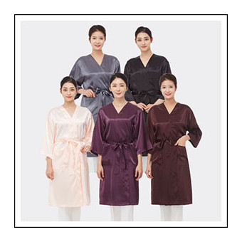 라인 실크 가운